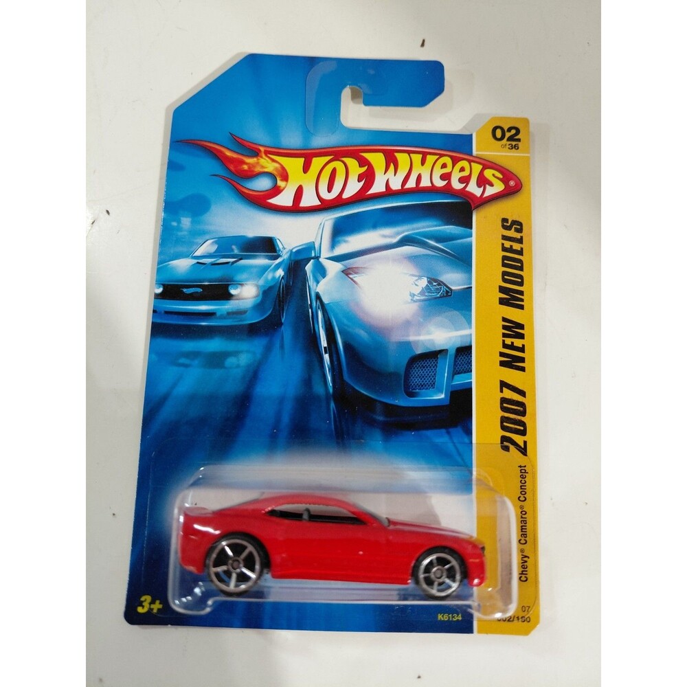 NIP Hot Wheels 2007 New Models 1:64 Die Cast Chevrolet Camaro Concept Muscle Car